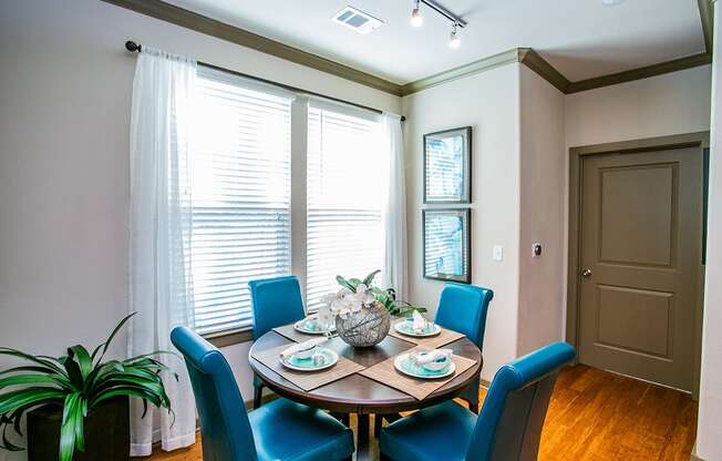 Houston Apartment with Separate Dining Area