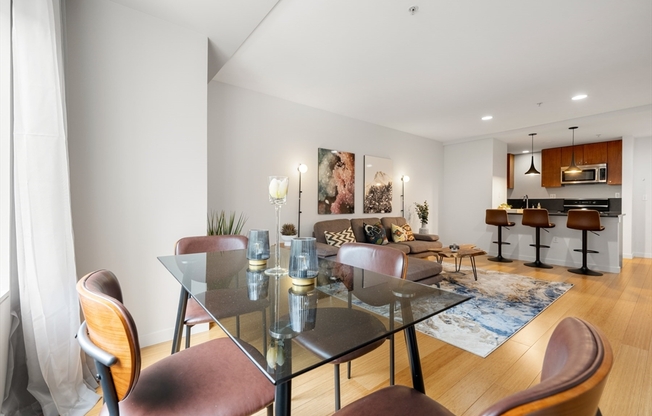 1 bed, 1 bath, 738 sqft, $3,800, Unit 206