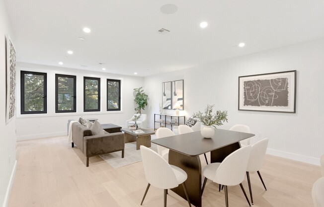 3 beds, 3.5 baths, 2,829 sqft, $7,500, Unit 3