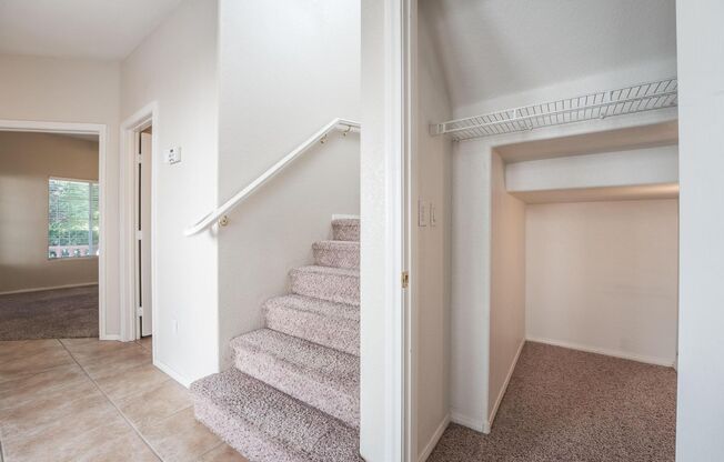 3 bedroom, 2.5 Bath in popular Southern Highlands