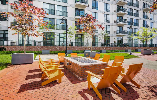 courtyard seating around fire pit