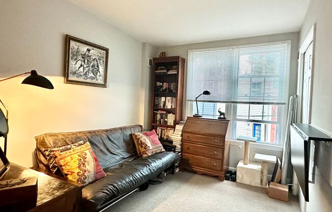 2 beds, 1.5 baths, $2,275