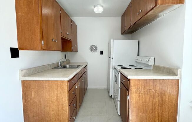 2 beds, 1 bath, 600 sqft, $2,195, Unit 201