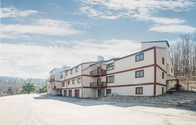 Noble Vista Apartments & Townhomes