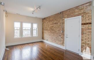 3453 N Wolcott Ave 3