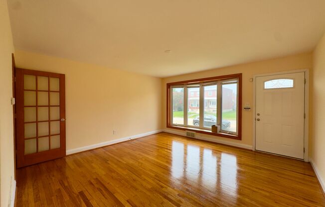 Charming 3BD/1BA Townhome in Violetville, MD!