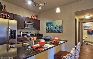 401 North Main Street Unit# 10