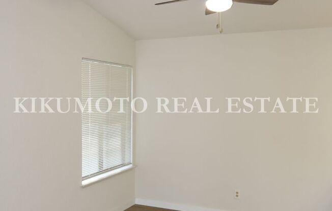 3 Bedrooms, 2 Baths Half-plex in Greenhaven