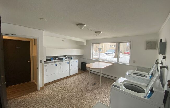 2 beds, 1 bath, 925 sqft, $1,489, Unit 2661-202