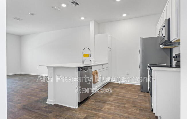 3755 SPOTTED FAWN CT