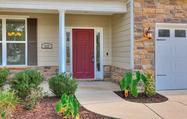 127 RADCLIFF DR