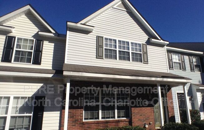 1867 FRST SIDE LN