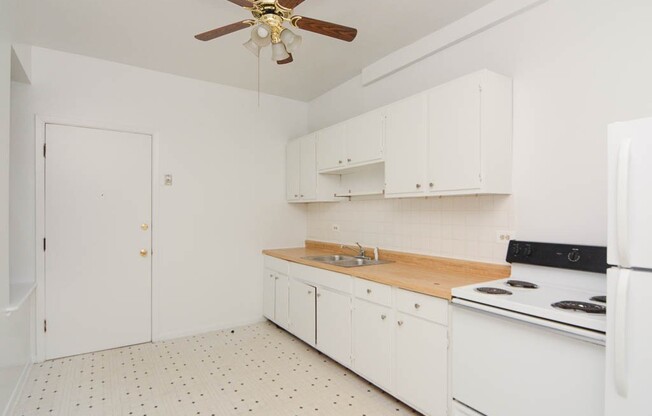 2319 Kedzie Blvd.