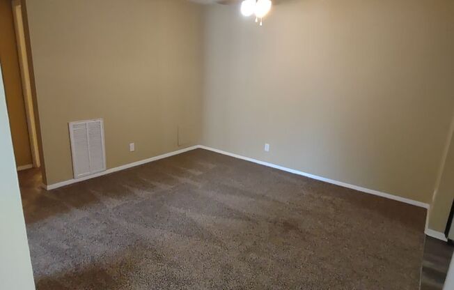 1 bed, 1 bath, 650 sqft, $829, Unit 3002G
