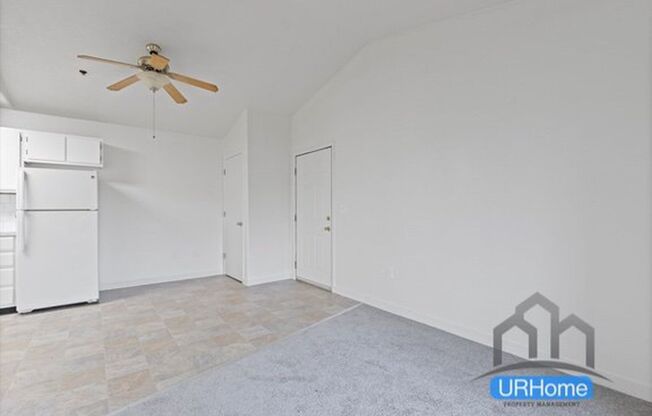 3 beds, 2 baths, 1,200 sqft, $1,750, Unit 8