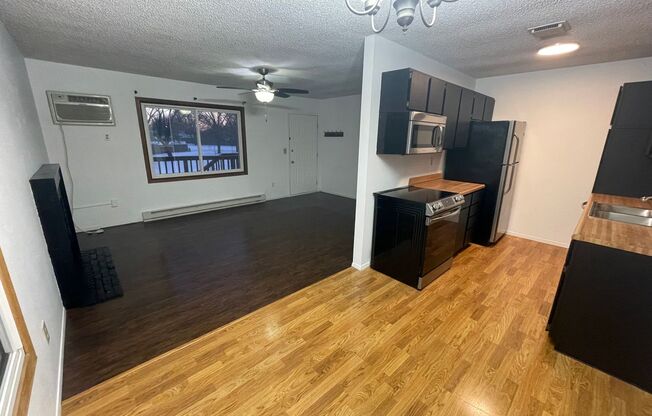 3 Bed Town Home in West Fargo