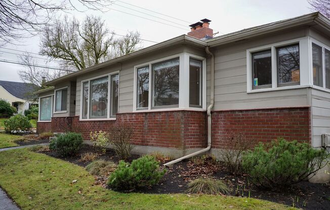 Beautiful 3-Bedroom Duplex in West Moreland Ready Soon!