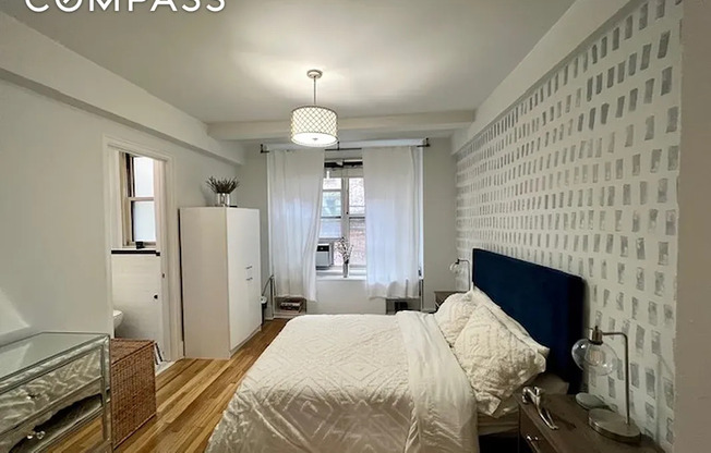 410 CENTRAL PARK W