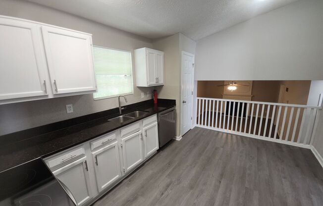 3-Bedroom, 2.5-Bath Home in Desirable Lithonia Location!!