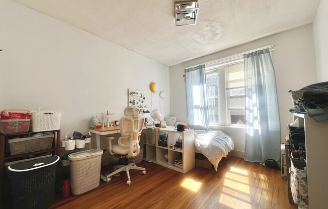 153 Strathmore Rd Apt 1
