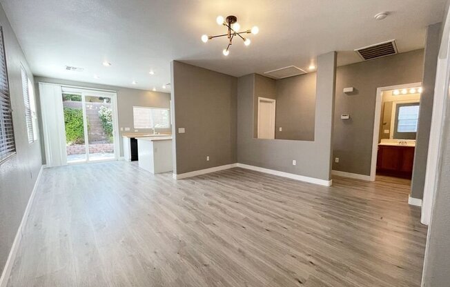 3047 BINAGGIO CT