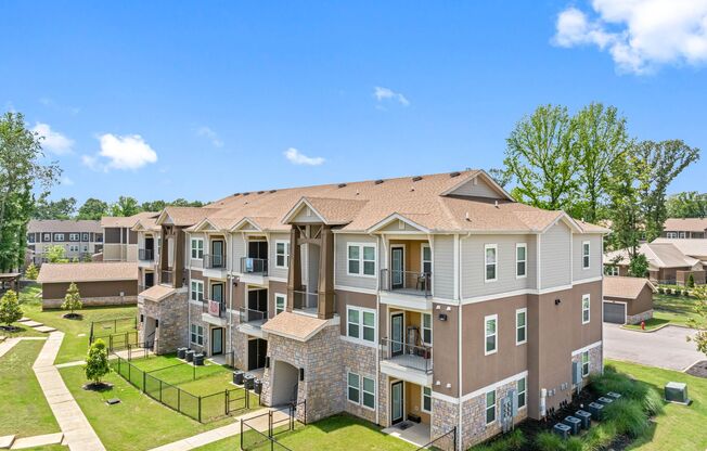 1 bed, 1 bath, 618 sqft, $1,429, Unit 3398-104