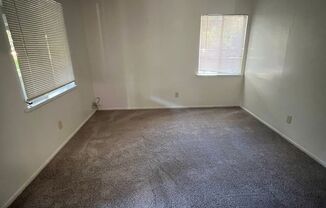 1 bed, 1 bath, $1,295, Unit C