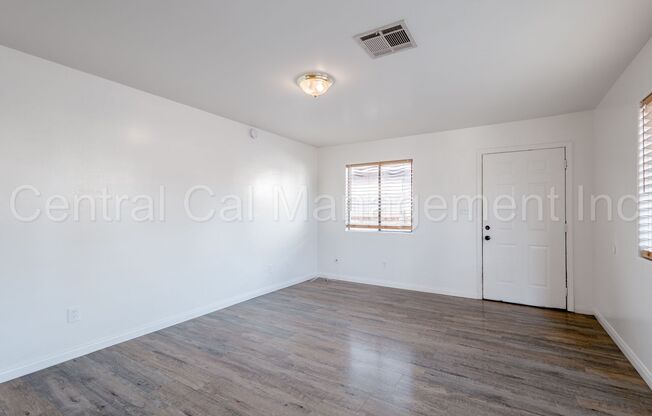 130 8th St