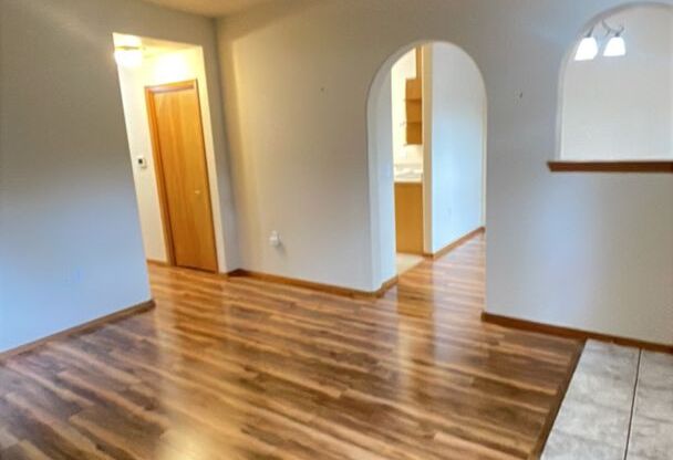 1 Bedroom + Office/Craft Room, 1.5 bath Condo in Mountain Meadows Community!