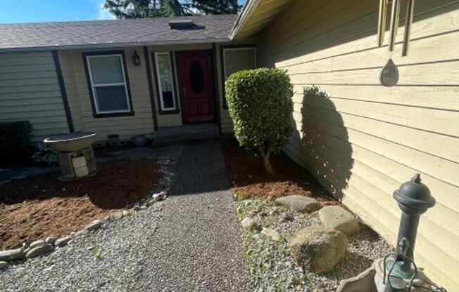 3 beds, 2 baths, $3,200