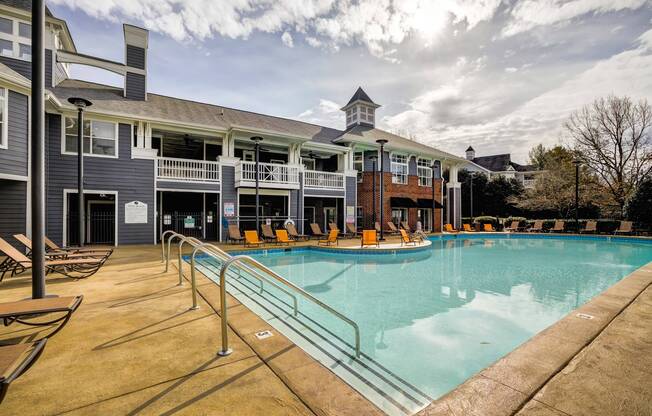 Resort-style outdoor pool & sundeck