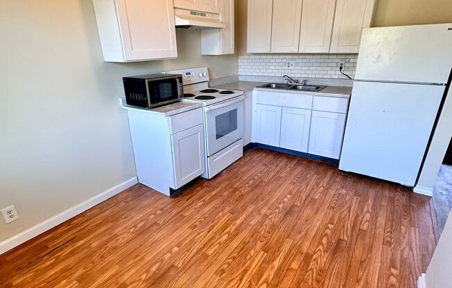 1 bed, 1 bath, 600 sqft, $750, Unit Unit 19