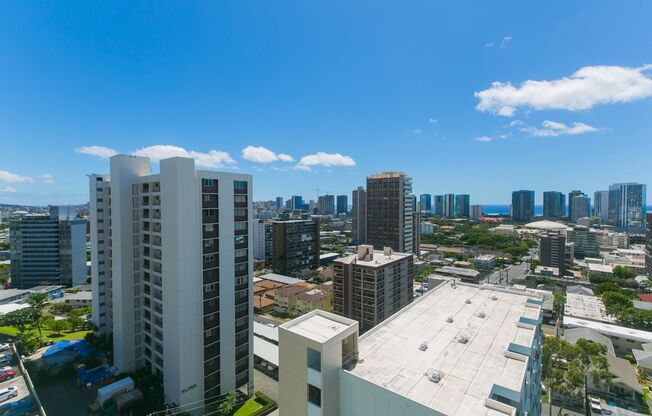 1520 Ward Avenue #1102