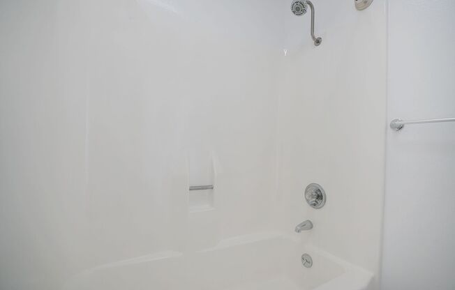 1 bed, 1 bath, 650 sqft, $2,599, Unit 202