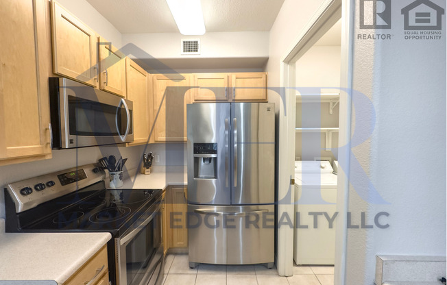 2Bed/2Bath Furnished Condo in Superstition Springs -- Golf Course Views! -- 2 Car Garage!