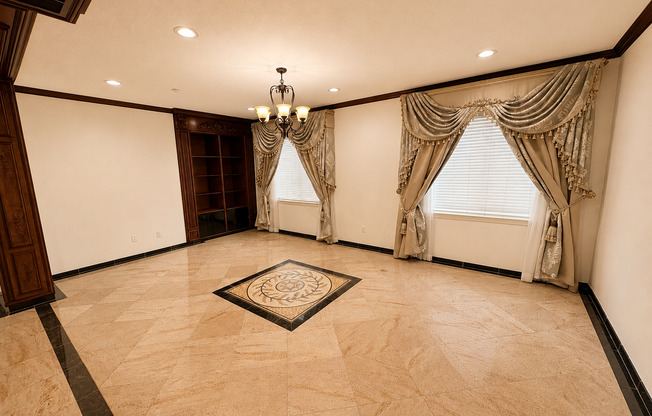 Spacious 5 Bedroom Home in West Oxnard's Desirable Winfield Community
