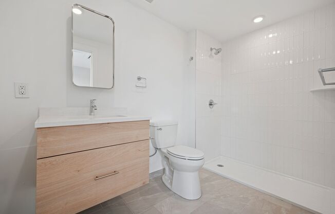 2 beds, 2 baths, 799 sqft, $2,325, Unit Unit 523