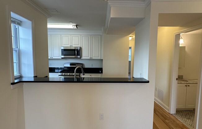 55 Langdon St Apt 1