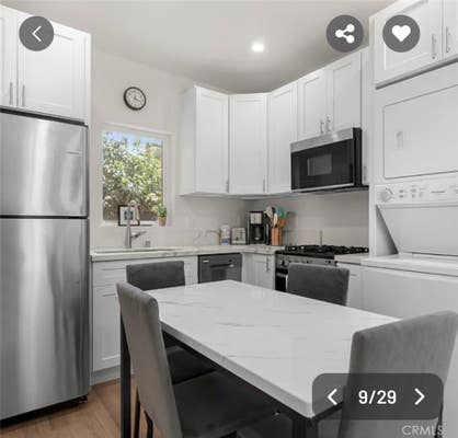 1535 S OGDEN DR