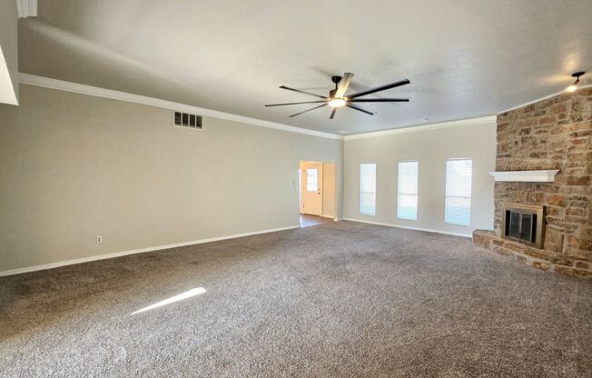Spacious 3-Bed, 2-Bath Home in Moore School District