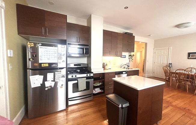 3 KENNEY ST