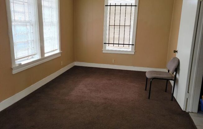 Charming 3 Bedroom Single Family in Houston