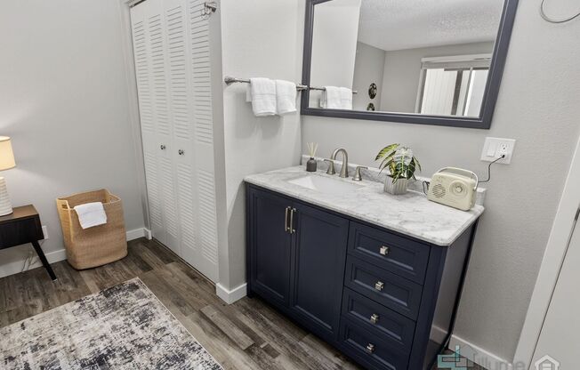 1 bed, 2 baths, 160 sqft, $695, Unit 2145 - 1A