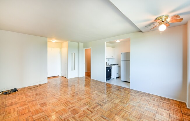 Spacious & Bright Junior 1 Bedroom at River Place East