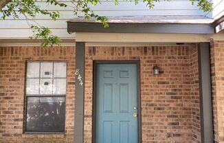 2 BEDROOM CONDO BY UNT