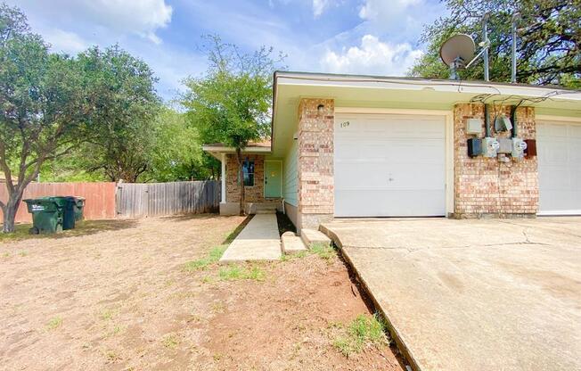 109 HUGHSON CT