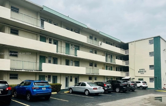 1333 E Hallandale Beach Blvd