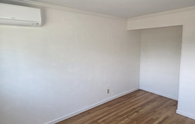 4901 241 ST SW