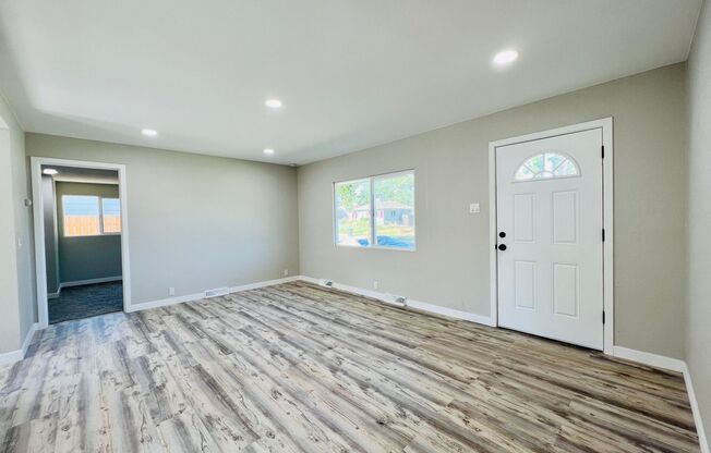 $0 DEPOSIT OPTION,FULLY REMODELED RANCH GEM OFF SHERIDAN, CLOSE TO SLOAN LAKE!