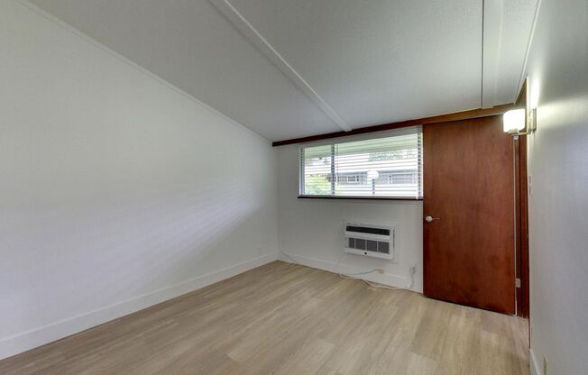 1 bed, 1 bath, 720 sqft, $2,457, Unit 23
